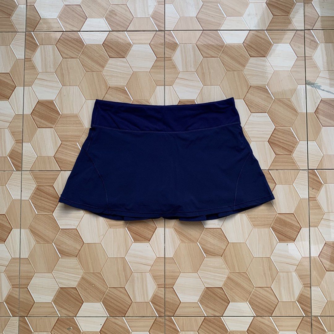Lululemon Circuit Breaker Skirt❗️ (Category: Skirts) located in Cebu City. Submitted by darrylopon12219 (Listing ID 1469028563, Image 2). Description: Orig💯 As New Condition Issue Cut Tag Size 8 Color Rate:10/10 Dimes:W30-34 L12 -Need Wash 📍 CONSOLACION, CEBU ‎🚚 ship via J&T ‎DM NOW📩.