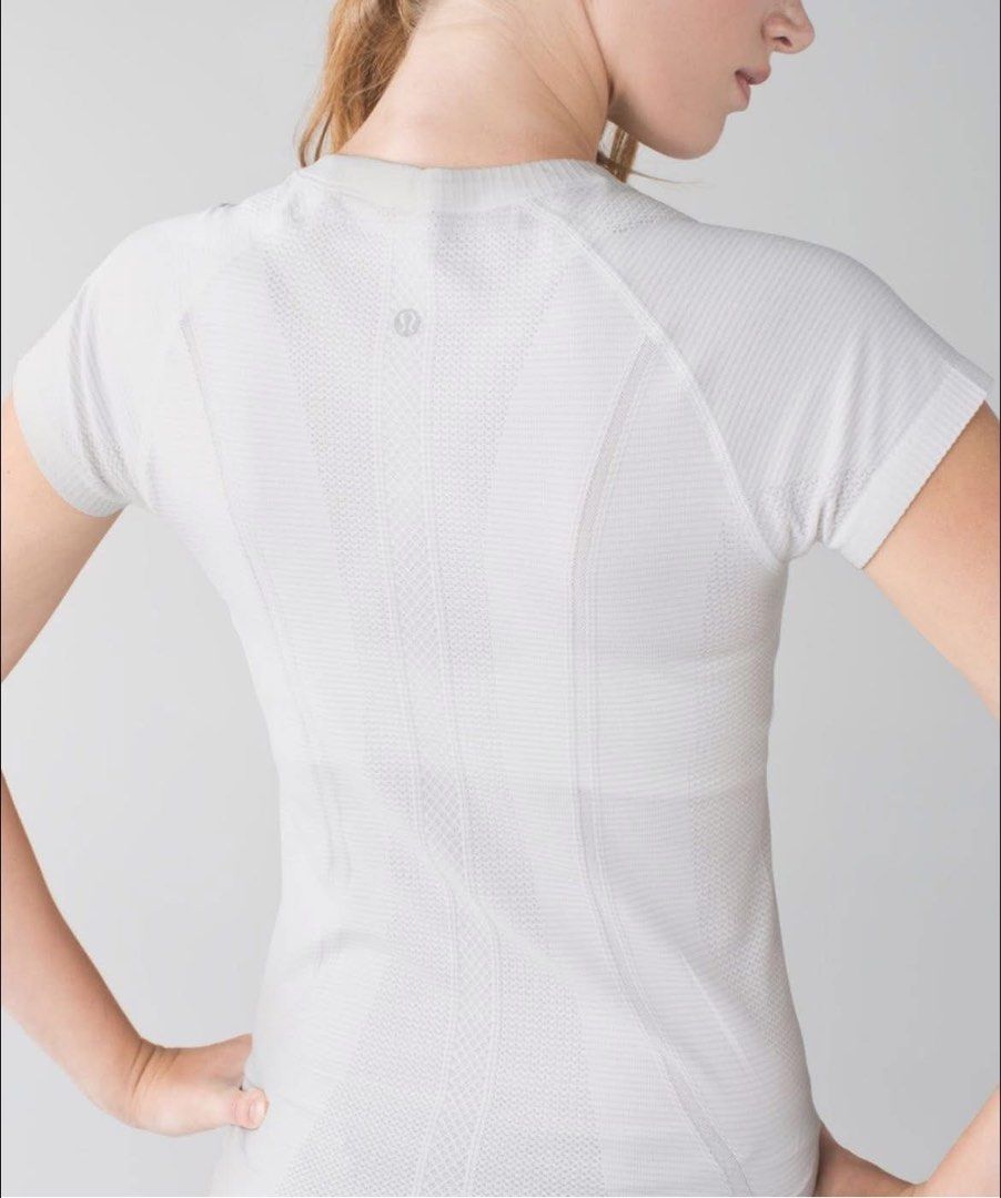 Lululemon DriFit Top (Category: Shirts) located in Pagadian. Submitted by angelcanzado (Listing ID 1468994591, Image 3). Description: Lululemon DriFit Top Excellent Condition Cut Tags No crack print logo Small - Medium .