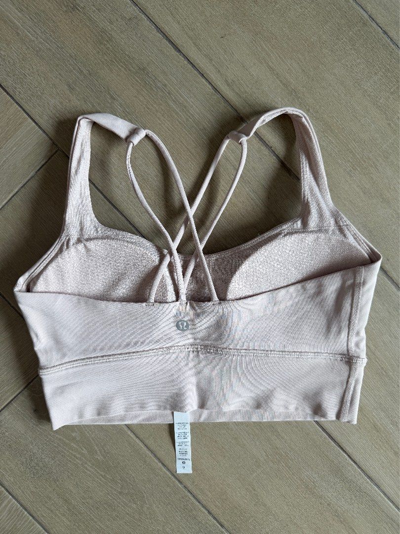 Lululemon Free To Be Bra (Long Line) (Category: Activewear) located in Makati City. Submitted by marionetteh (Listing ID 1468958572, Image 2). Description: Listed price is best price already Item has never been used, no price tag but size tag still attached Color: Pink bliss Size: 6 *light support for A/B cup RFS: decluttering.