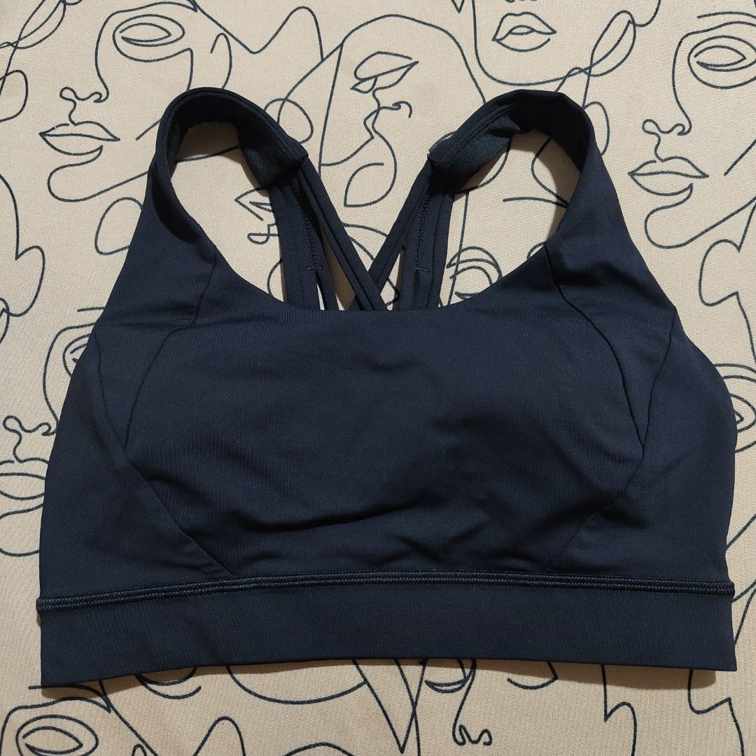 Lululemon Free To Be Elevated Bra (Category: Activewear) located in Taguig. Submitted by Sportywear (Listing ID 1469093591, Image 3). Description: dot 6 padded like new no flaws.