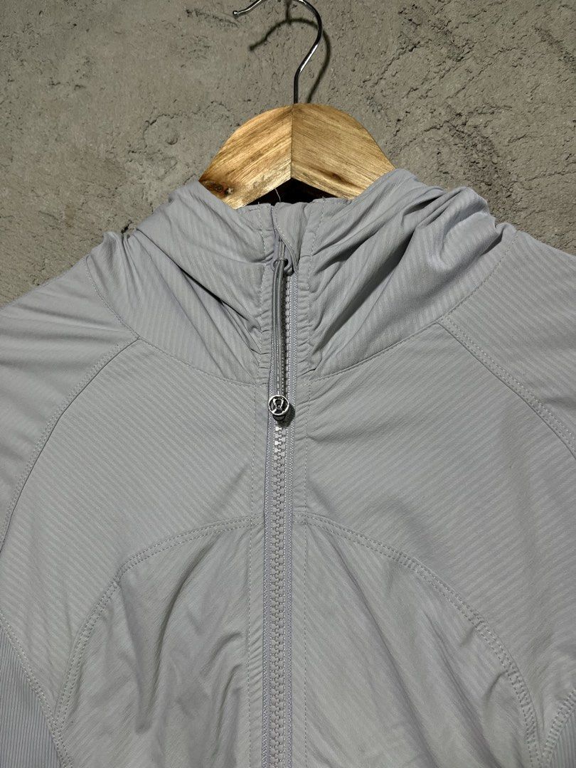 Lululemon in flux jacket (Category: Coats, Jackets and Outerwear) located in Quezon City. Submitted by headline. (Listing ID 1468980643, Image 3). Description: LULULEMON IN FLUX JACKET LIGHT GRAY SIZE:6 DIMES:17X25cm (flexible) EXCELLENT CONDITION FOR ONLY:1,250php +SHIPPING FEE.
