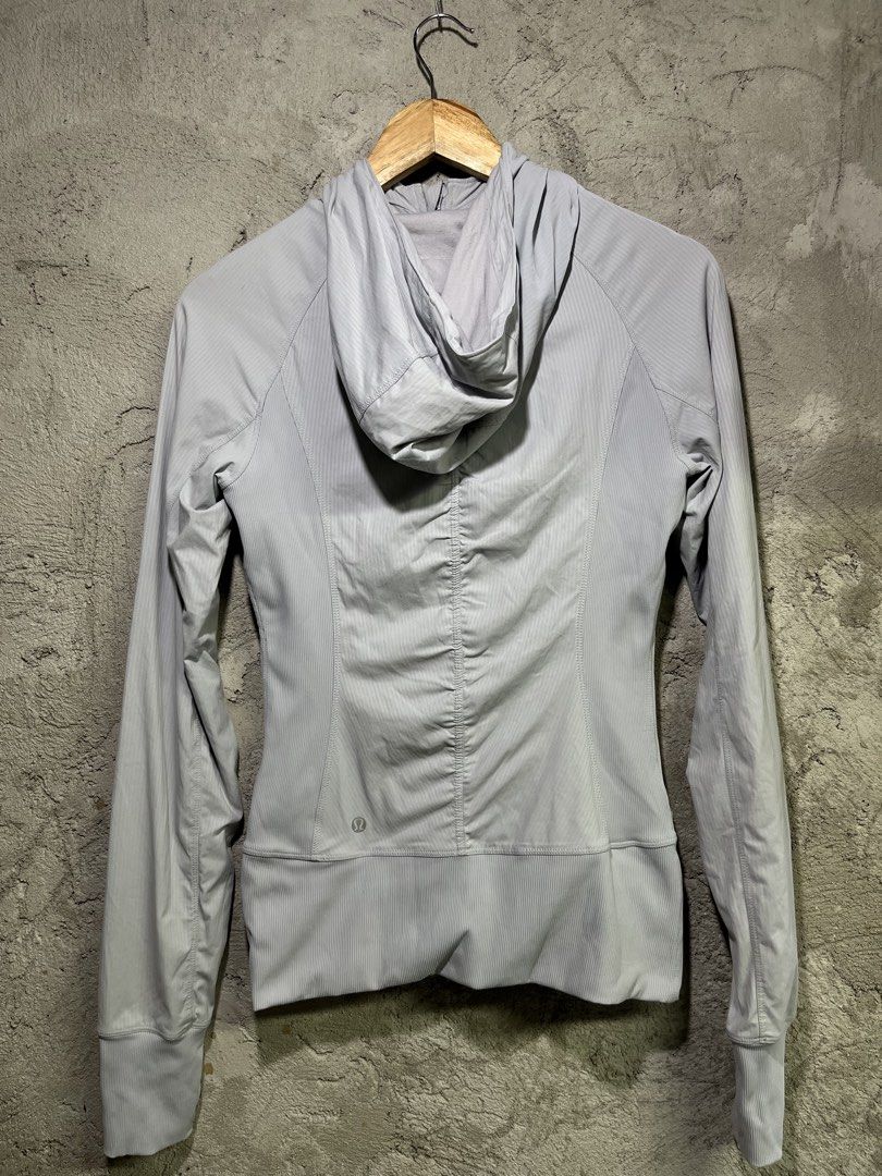 Lululemon in flux jacket (Category: Coats, Jackets and Outerwear) located in Quezon City. Submitted by headline. (Listing ID 1468980643, Image 2). Description: LULULEMON IN FLUX JACKET LIGHT GRAY SIZE:6 DIMES:17X25cm (flexible) EXCELLENT CONDITION FOR ONLY:1,250php +SHIPPING FEE.