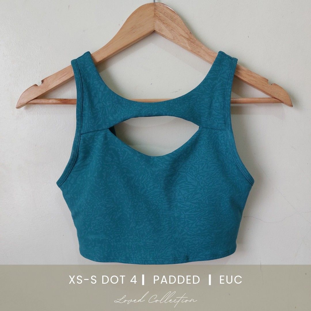 Lululemon Sports bra (Category: Activewear) located in Quezon City. Submitted by lovedcollection_2020 (Listing ID 1469116356, Image 1). Description: .
