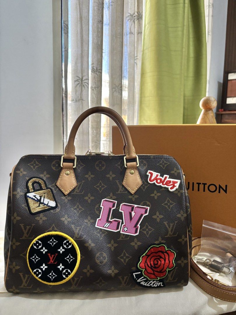 Lv Bandou30 limited edition (Category: Announcements) located in Quezon City. Submitted by ingridsfinds (Listing ID 1468959623, Image 3). Description: Excellent condition Rare Piece Comes with Dustbag,box, paperbag.