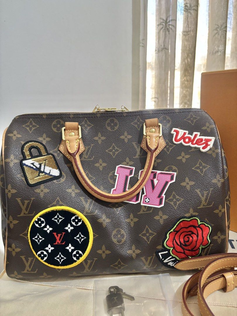 Lv Bandou30 limited edition (Category: Announcements) located in Quezon City. Submitted by ingridsfinds (Listing ID 1468959623, Image 2). Description: Excellent condition Rare Piece Comes with Dustbag,box, paperbag.