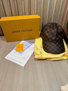 (Category: ) located in . Submitted by vilmabrandedukaybags (Listing ID 1469077477, Image 1). Description: .