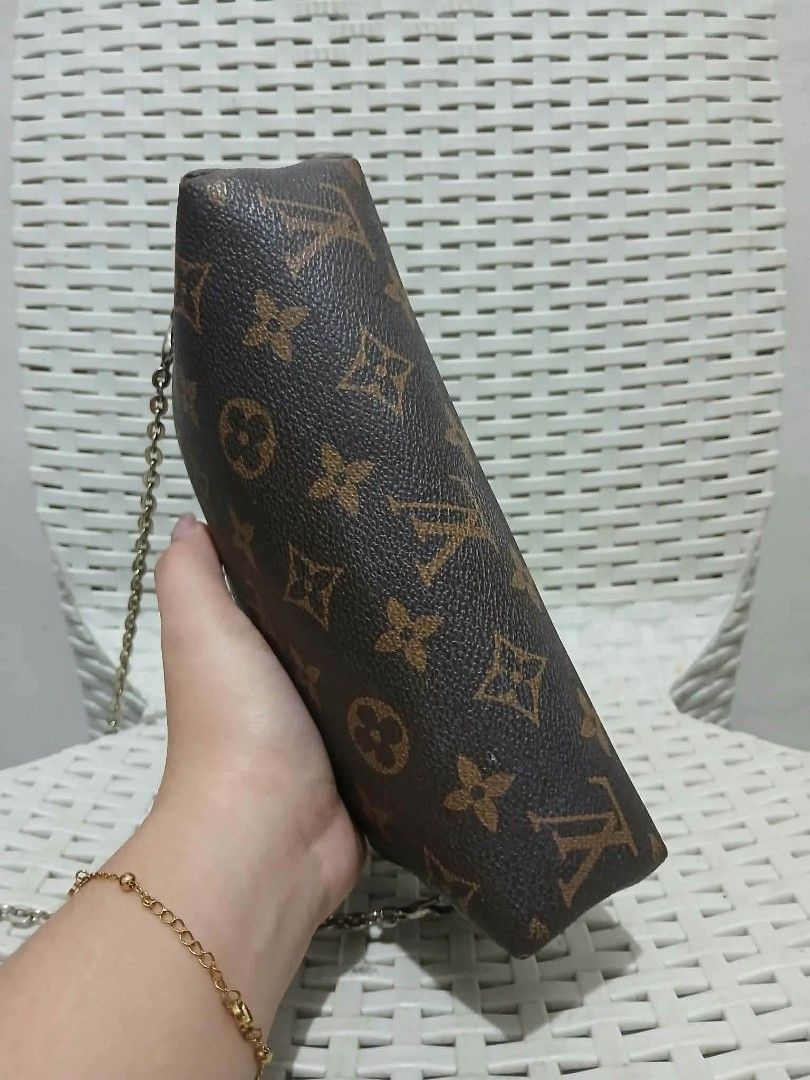 LV MONOGRAM COSMETIC POUCH WITH SLING🔥❤️ (Category: Activewear) located in Manila. Submitted by jecelstylebags (Listing ID 1469002053, Image 2). Description: LV MONOGRAM COSMETIC POUCH WITH SLING🔥❤️.