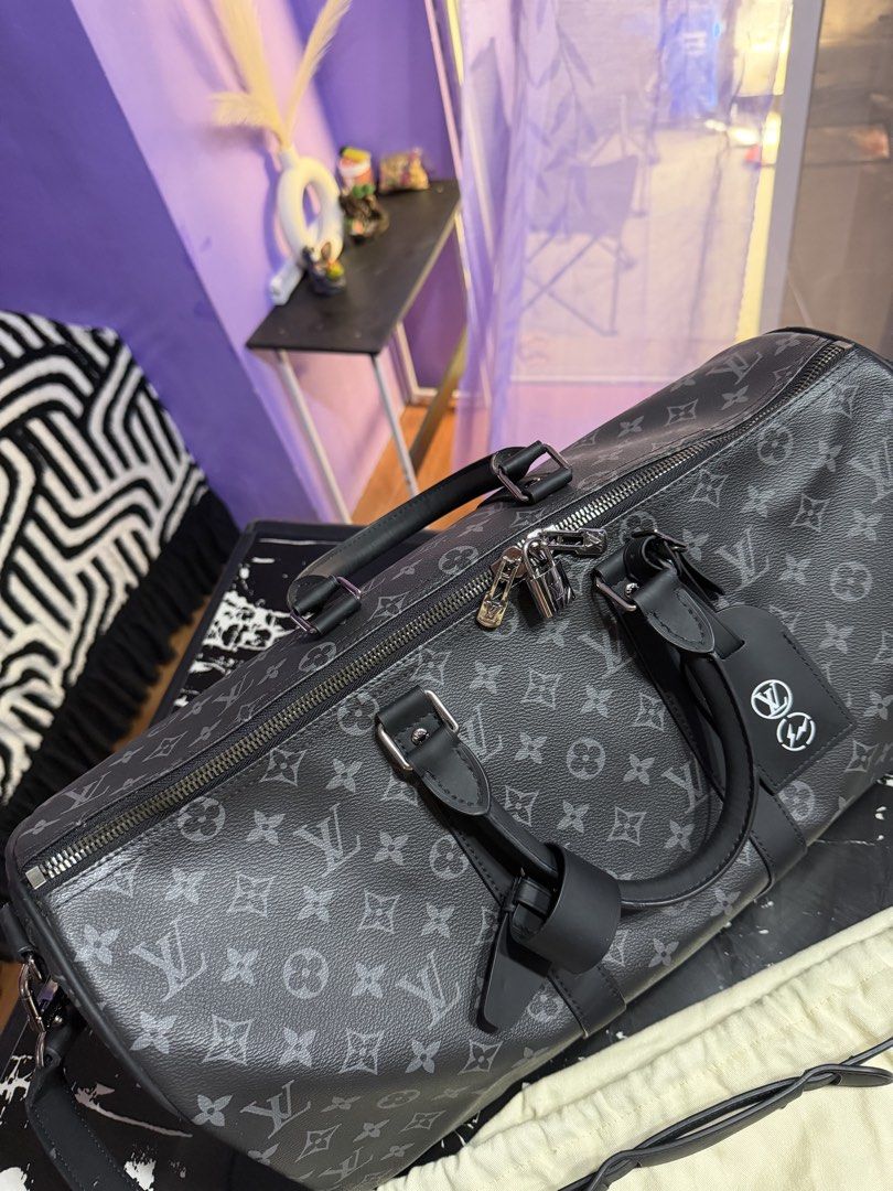 Lv Traveling keepal 45CM (Category: Announcements) located in Bulacan. Submitted by jcasey_1991 (Listing ID 1468933224, Image 3). Description: 👜✨ PRELOVED BAGS • JAPAN SOURCE 🇯🇵💖 Looking for beautiful, presentable bags at affordable prices? 🛍️✨ We offer Japan-sourced preloved bags, carefully selected for their quality and style. 💕 👜 WHAT TO EXPECT: ✨ All bags come with their own code and dust bag. ✨ Minimal flaws only, usually not easily n