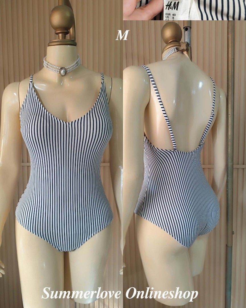 (M) H&M Swimsuit (Category: Bikinis & Swimsuits) located in Paranaque City. Submitted by sl_shop05 (Listing ID 1468948590, Image 1). Description: 🌻Like New🌻 🌼Brand: H&M ➡️Padded ✨Size: Medium ❎𝑨𝒍𝒍 𝒊𝒕𝒆𝒎𝒔 𝒂𝒓𝒆 𝑷𝑹𝑬𝑳𝑶𝑽𝑬𝑫 𝒊𝒏 𝑮𝒐𝒐𝒅 𝑪𝒐𝒏𝒅𝒊𝒕𝒊𝒐𝒏 ❎𝑷𝒍𝒆𝒂𝒔𝒆 𝒅𝒐 𝒎𝒂𝒏𝒂𝒈𝒆 𝒚𝒐𝒖𝒓 𝒆𝒙𝒑𝒆𝒄𝒕𝒂𝒕𝒊𝒐𝒏𝒔. ❎𝑾𝑨𝑺𝑯 𝒃𝒆𝒇𝒐𝒓𝒆 𝑼𝑺𝑬‼️ ❎𝑩𝑼𝒀 𝒂𝒕 𝒚𝒐𝒖𝒓 𝒐𝒘𝒏 𝒓𝒊𝒔𝒌‼️ ❎𝑵𝑶 𝑹𝑬𝑻𝑼𝑹𝑵, 𝑵𝑶 𝑬𝑿𝑪𝑯𝑨𝑵𝑮�