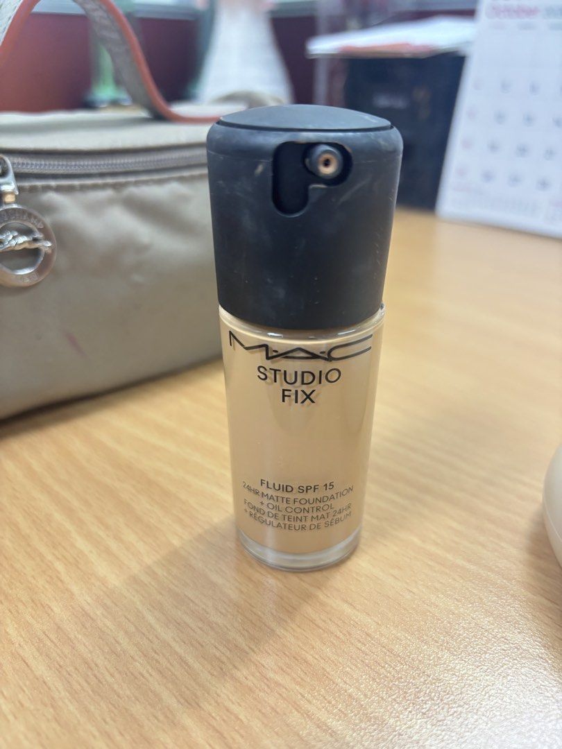 Mac Studio Fix Foundation (Category: Makeup) located in Cabanatuan. Submitted by ligen_dl (Listing ID 1468932786, Image 3). Description: Slightly used mac fix foundation Rfs: not my shade Original .