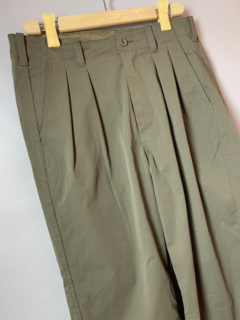 MADNESS Trouser Pants- Olive Green/ Khaki (Category: Trousers) located in Quezon City. Submitted by loloyz123 (Listing ID 1469092215, Image 2). Description: MADNESS Trouser Pants- Olive Green/ Khaki Condition: Very good Color rate: 10/10 Material: polyester Size: medium L: 40 W: 17 inches.