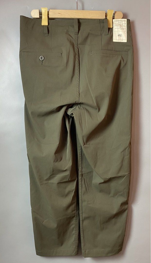 MADNESS Trouser Pants- Olive Green/ Khaki (Category: Trousers) located in Quezon City. Submitted by loloyz123 (Listing ID 1469092215, Image 3). Description: MADNESS Trouser Pants- Olive Green/ Khaki Condition: Very good Color rate: 10/10 Material: polyester Size: medium L: 40 W: 17 inches.