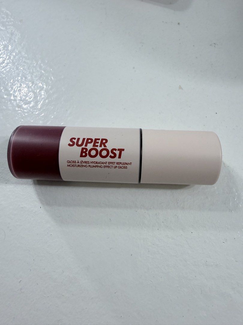 MAKEUPFOREVER Gloss (Category: Makeup) located in Paranaque City. Submitted by chinitamaria (Listing ID 1469090340, Image 3). Description: - Brand: Make Up For Ever - Shade boundlessberry - got this from USA/ 20-26 dollars i forgot!! - Condition: swatchedonce,with clean original box - MOP: gcash - MOD: lalamove/j&t Im an impulsive buyer who gets overwhelmed by her stash!! Hehe.