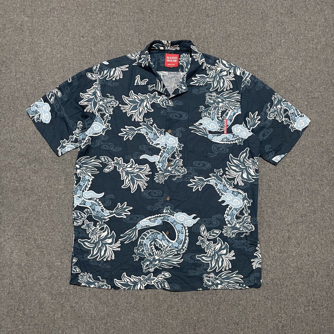 MANGO HOUSE JAPAN - Open Collar Polo (XL) (Category: Tshirts & Polo Shirts ) located in Pasig City. Submitted by _rosasass_ (Listing ID 1468955722, Image 1). Description: Authntic Good as new Made In Japan Size XL .