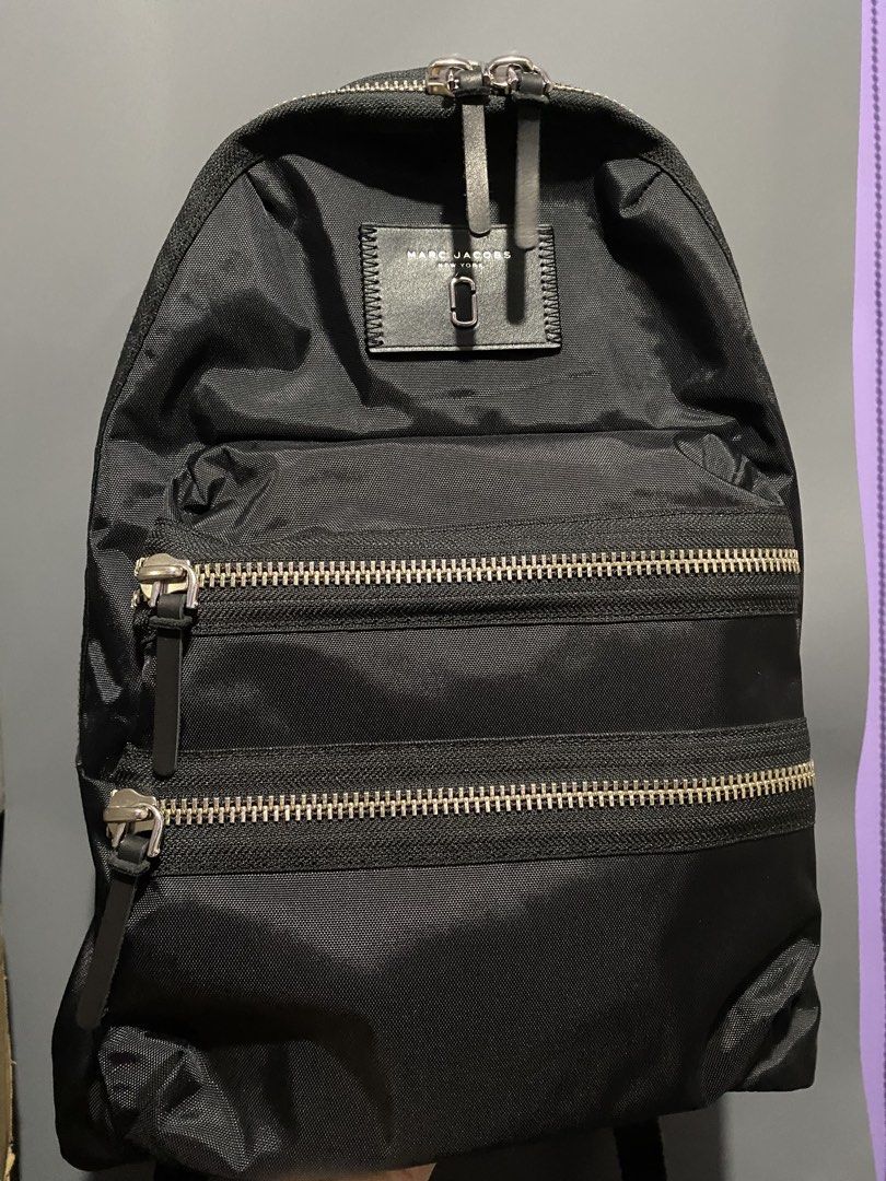Marc Jacobs Backpack Large (Category: Luxury Bags & Wallets) located in Batangas. Submitted by bagstolove2.0 (Listing ID 1469106188, Image 1). Description: .