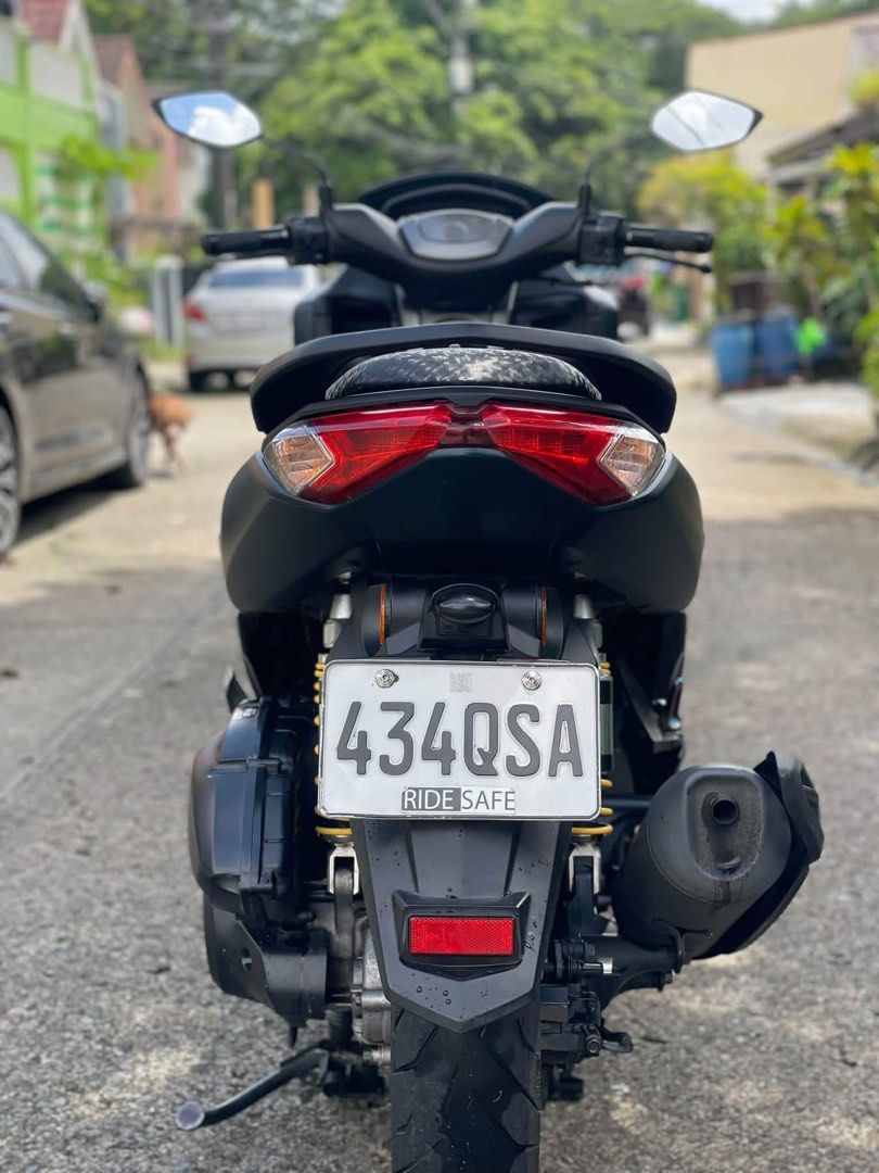 Mark manuel (Category: Motorbikes for Sale) located in Manila. Submitted by cllm_anew (Listing ID 1469087596, Image 2). Description: FOR SALE! FOR SALE! YAHAMA NMAX v2 2023 model Keyless Abs Newly registered Newly pms Complete papers No issue 95k negotiable Antipolo location.