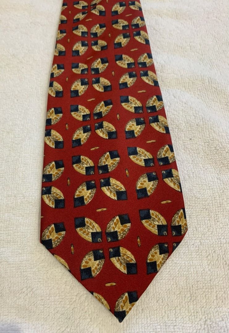 Marks & Spencer Men's Necktie Deep Red with Geometric Pattern Neck Tie (Category: Ties) located in San Pedro. Submitted by kcshops (Listing ID 1468978350, Image 1). Description: Marks & Spencer Neck Tie — Deep Red with Geometric Pattern 👔 Brand: Marks & Spencer 💰 Price: ₱600 — negotiable ✨ Condition: Pre-loved, in good condition 📍 Location: San Pedro, Laguna 🚚 Delivery: J&T or Lalamove — delivery fee shouldered by buyer 🤝 Meet-up: Southwoods