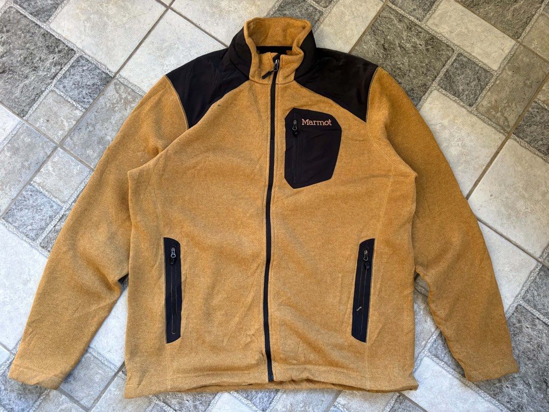 Marmot Polartec Fleece Jacket (Category: Coats, Jackets and Outerwear) located in Manila. Submitted by nofits.garments (Listing ID 1469050551, Image 3). Description: Marmot Polartec Fleece Jacket XL Width 24.5 Length 30 As new No issue.