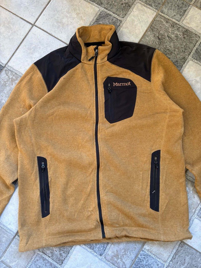 Marmot Polartec Fleece Jacket (Category: Coats, Jackets and Outerwear) located in Manila. Submitted by nofits.garments (Listing ID 1469050551, Image 2). Description: Marmot Polartec Fleece Jacket XL Width 24.5 Length 30 As new No issue.