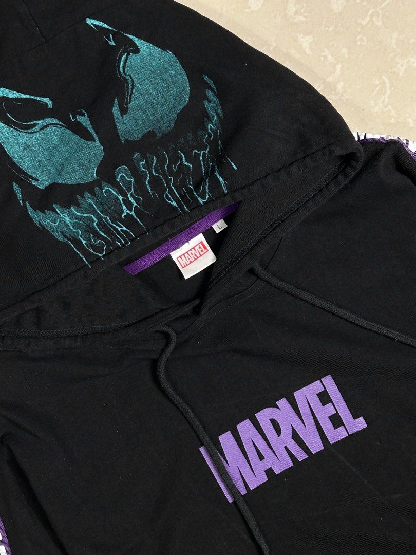 MARVEL Venom hoodie (Category: Coats, Jackets and Outerwear) located in Tacloban City. Submitted by his_closetttt23 (Listing ID 1469020091, Image 3). Description: .