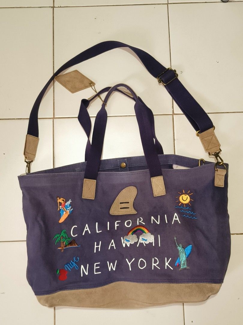 Master-Piece x Palm Graphics Tote Bag Blue Canvas (Category: Tote Bags) located in Manila. Submitted by bigtym.picker (Listing ID 1469010424, Image 1). Description: FOR SALE!!! PLS SEE PIC FOR DETAILS. Selling all items AS IS PLS. manage your Expectation We accept shipping nationwide Meetup - BACOOR or near MOA - Master-Piece x Palm Graphics collaboration tote bag (Model 01801) - Crafted in Japan with durable blue canvas and a premium suede botto