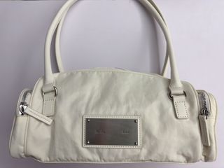 （分類：）位於 。 由 dksalsgur 提交（商品編號 1468995047，圖片 1）。簡介： 。