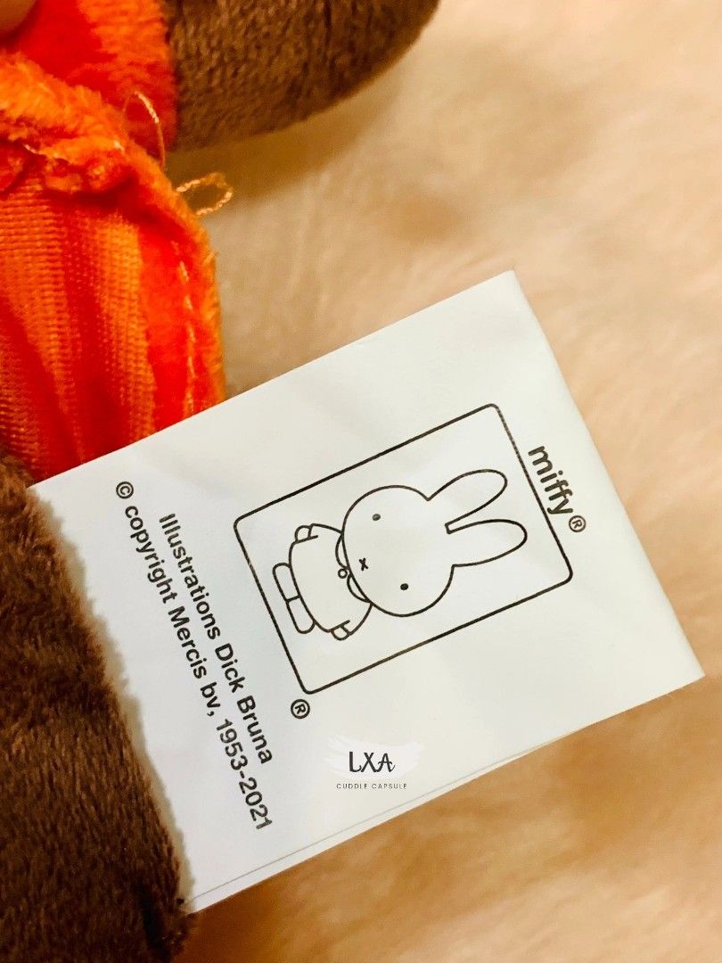 Melanie Huggable Plush (Category: Plushies & Soft Toys) located in Manila. Submitted by lxacuddlecapsule (Listing ID 1469095705, Image 3). Description: 🧸ྀི Like new 🧸ྀི 50 cm 🧸ྀི no papertag 🧸ྀི no flaws/stain 🛍️ PLEASE READ BEFORE PURCHASING ✨ Item Information • Authentic imported items from Japan unless stated otherwise. • Please review all photos carefully before purchasing. • Colors may vary slightly due to lighting and screen settings. 