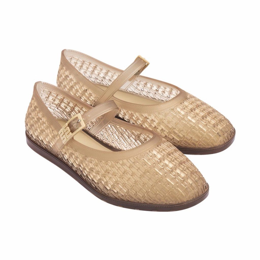 Melissa Beige Jelly Shoes (Category: Flats & Sandals) located in Quezon City. Submitted by addtocartapparels (Listing ID 1469117785, Image 3). Description: .
