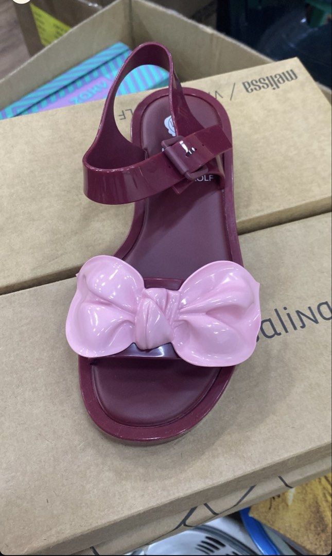 Melissa flats and heels (Category: Heels) located in Makati City. Submitted by melanieala71509 (Listing ID 1469046855, Image 3). Description: Melissa Flats and Heels Size: 6 (true to size) if buy 2, i can give 1,200 each if buy 3, i can give 1,000 each.