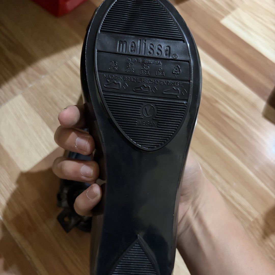 Melissa rubber ballerina flats black (Category: Flats & Sandals) located in Baguio. Submitted by suffering (Listing ID 1469119166, Image 3). Description: Baguio .