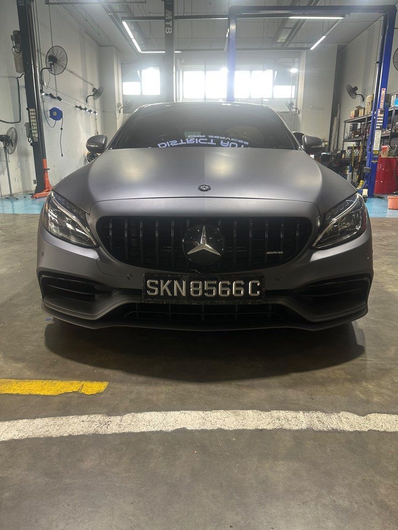 Mercedes-Benz C-Class Saloon C180 Avantgarde (A) (Category: Used Cars) located in Singapore. Submitted by braverabbit-111c (Listing ID 1469076404, Image 1). Description: Direct owner sale Matte grey Mercedes sedan with black roof and sport grille. Clean body lines, AMG style rims. Engine bay kept tidy, regular maintenance done. Interior seats five comfortably. Registration plate SKN8566C. Drop a message if keen to view the vehicle. Come with bils