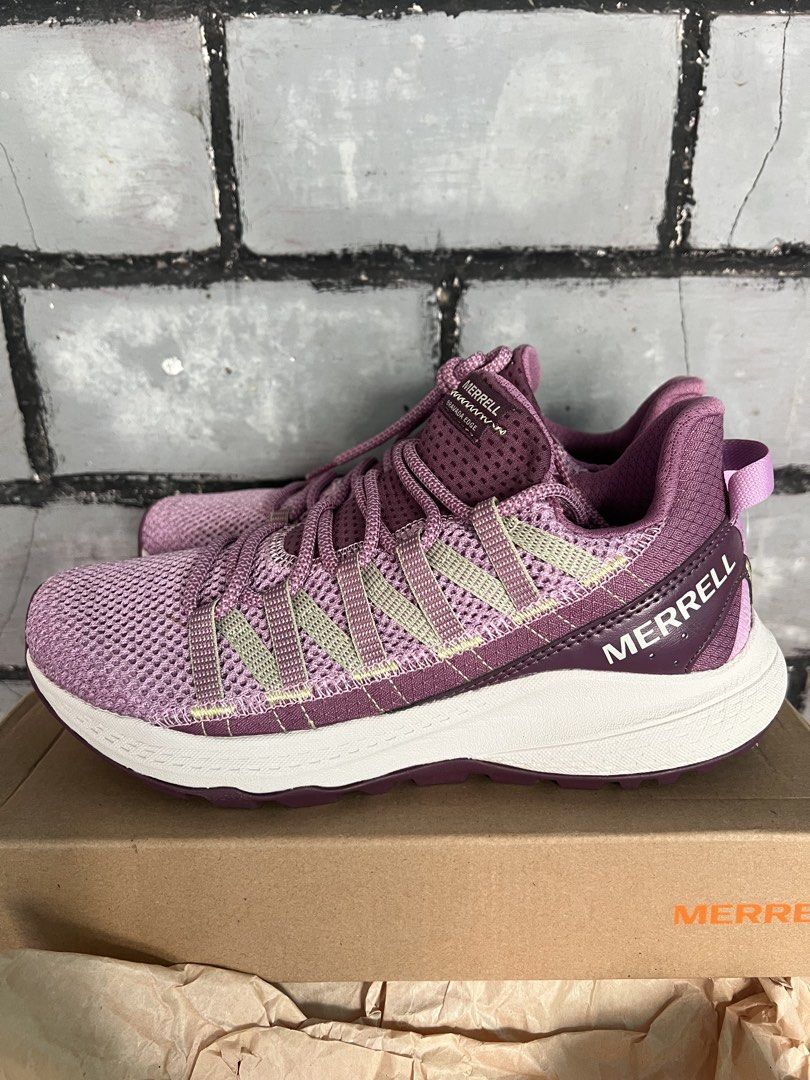 MERRELL BRAVADA EDGE SIZE 7,7.5 , 8 & 8.5 (Category: Sneakers) located in Baguio. Submitted by kyrawang22 (Listing ID 1469084461, Image 1). Description: .