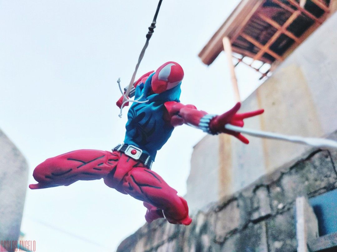 Mess Toys Scarlet Spider (Category: Figurines & Statues) located in Angeles City. Submitted by bebibeeeeear (Listing ID 1469106008, Image 3). Description: Honest issue: Unfinished cel shading custom. But the overall figure is in great condition. .