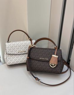 (Category: ) located in . Submitted by psauthenticbags (Listing ID 1468943631, Image 1). Description: .