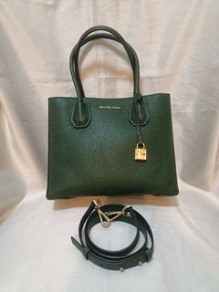 (Category: ) located in . Submitted by preloved439 (Listing ID 1468992170, Image 1). Description: .