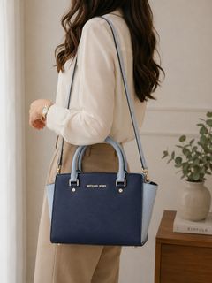 (Category: ) located in . Submitted by amagenbagsfashionshop (Listing ID 1469087178, Image 1). Description: .