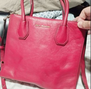 (Category: ) located in . Submitted by lene48 (Listing ID 1468932310, Image 1). Description: .