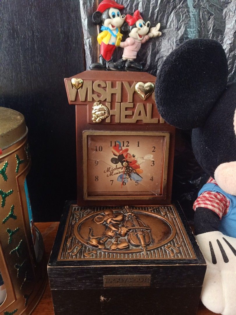 Mickey Mouse Collectibles items (Category: Plushies & Soft Toys) located in Caloocan City. Submitted by ryanpaulpalomado12 (Listing ID 1468951387, Image 3). Description: +FOR SALE+ P1,000 TAKE ALL MICKEY MOUSE COLLECTIBLES ITEMS WYSIWYG PM/DM LANG PO LOCATION : TANZA NAVOTAS... 🤙🤙🤙.