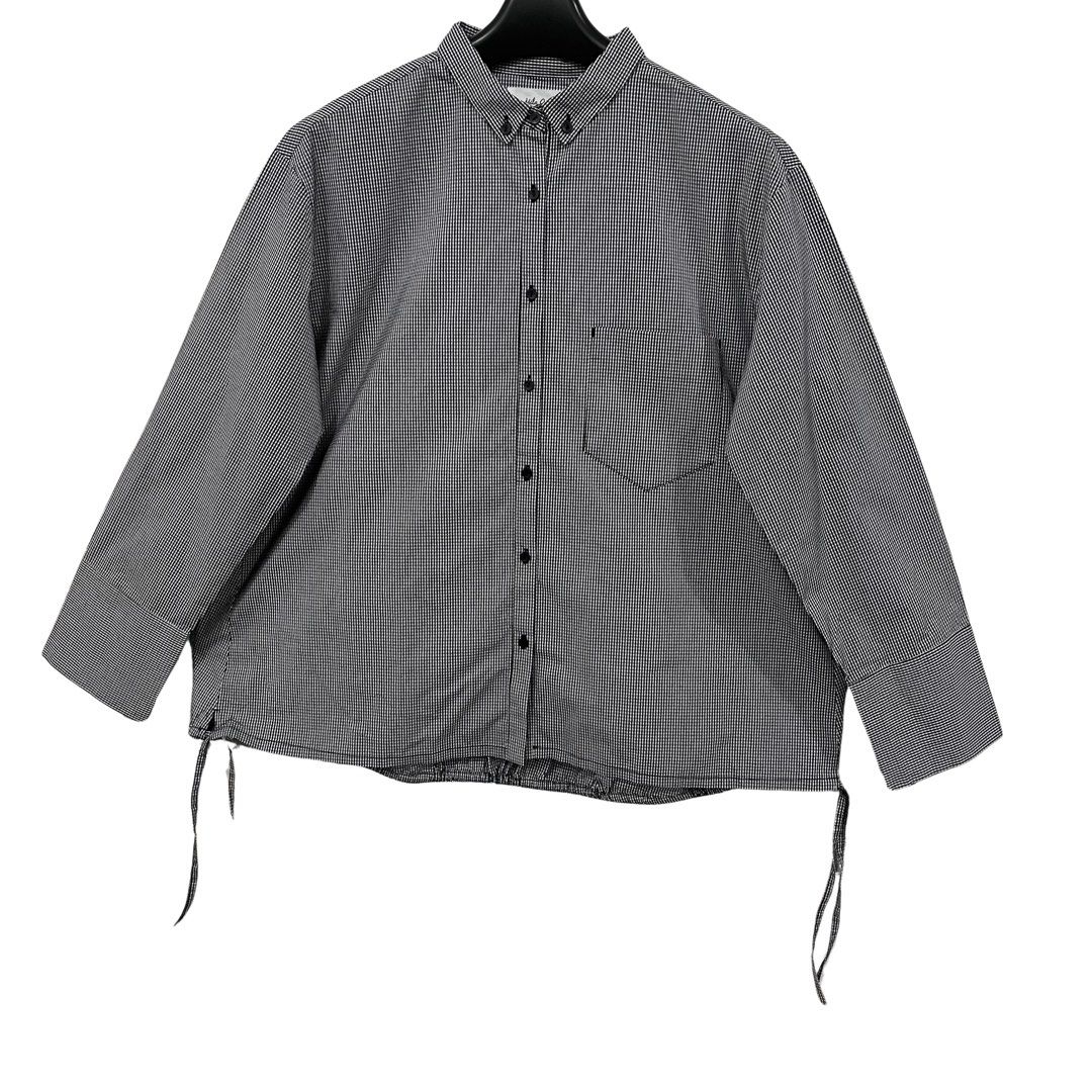Mila Owen Japan Poplin Drawstring Hemline Checkered Tops (Category: Shirts) located in Quezon City. Submitted by mackkie (Listing ID 1469158864, Image 1). Description: Mila Owen Japan Poplin Drawstring Hemline Checkered Tops Tag as XS (but fit up to medium) Looking for new owner n po🍁 #SustainableBermonthsStyle 🌲Give every day the chance to become the most beautiful day of your life.”🌲 🍁🍂🍁MILA OWEN🍁🍂🍁.