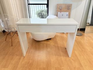 (Category: ) located in . Submitted by boxedgoodies (Listing ID 1469157291, Image 1). Description: .