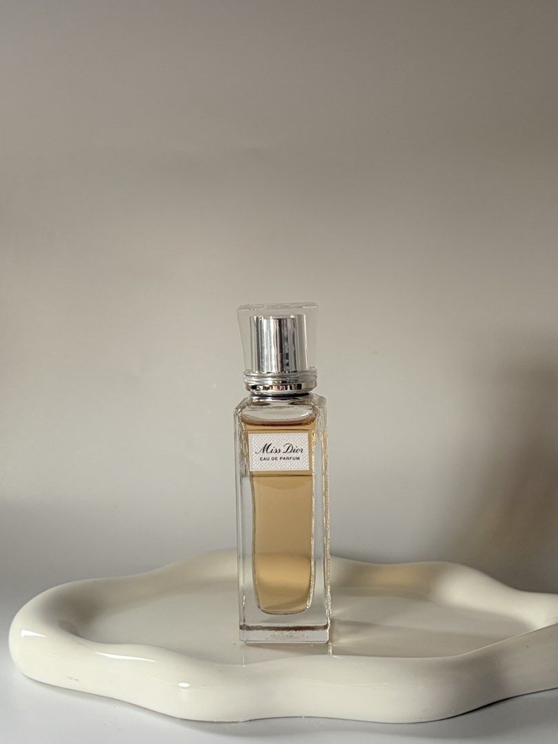 Miss Dior Roller Pearl 20ml EDP (Category: Fragrance & Deodorants) located in Taguig. Submitted by makeupgoodiess (Listing ID 1468932746, Image 1). Description: .