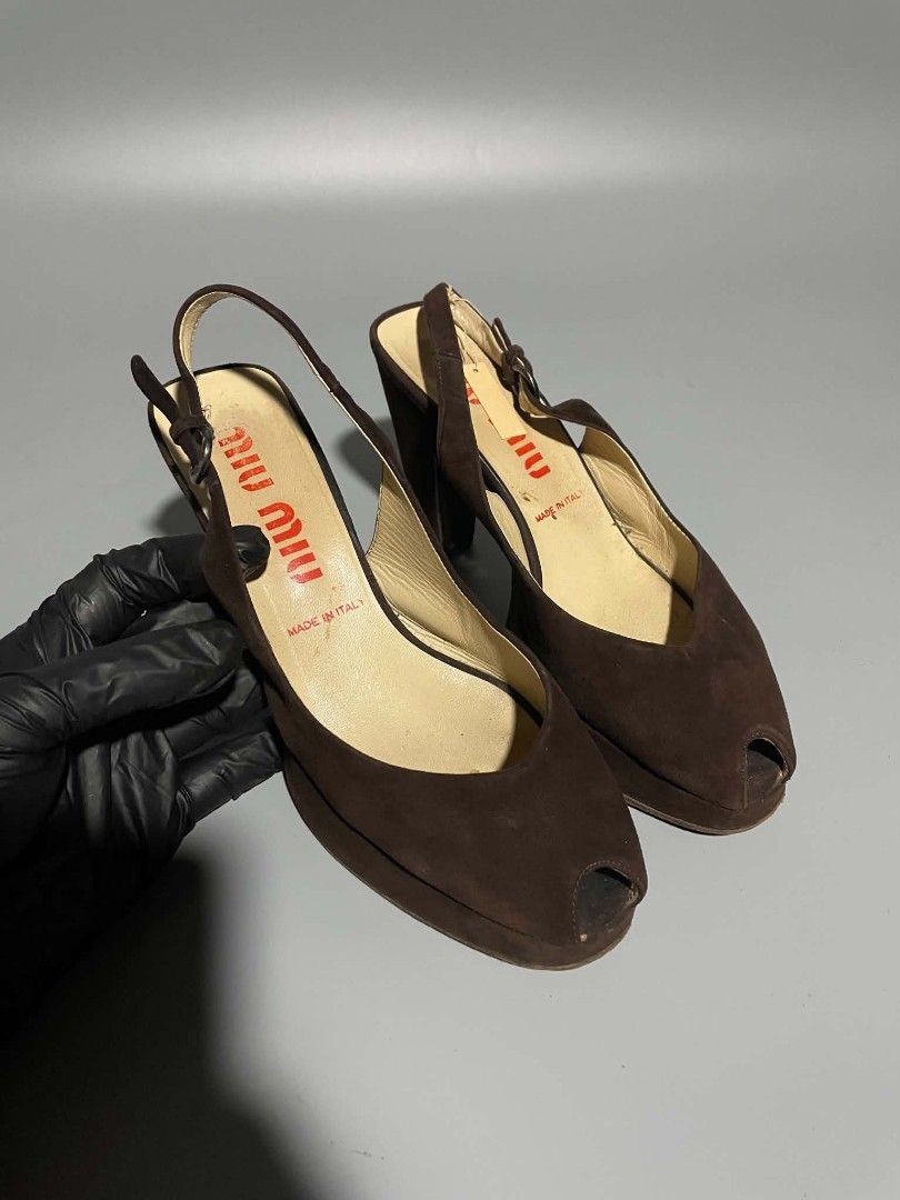 Miu Miu Peep Toe Brown Suade (Category: Heels) located in Cavite. Submitted by imgnr0 (Listing ID 1469140642, Image 2). Description: Excellent condition check details pic size: 35 Womens message for more details .