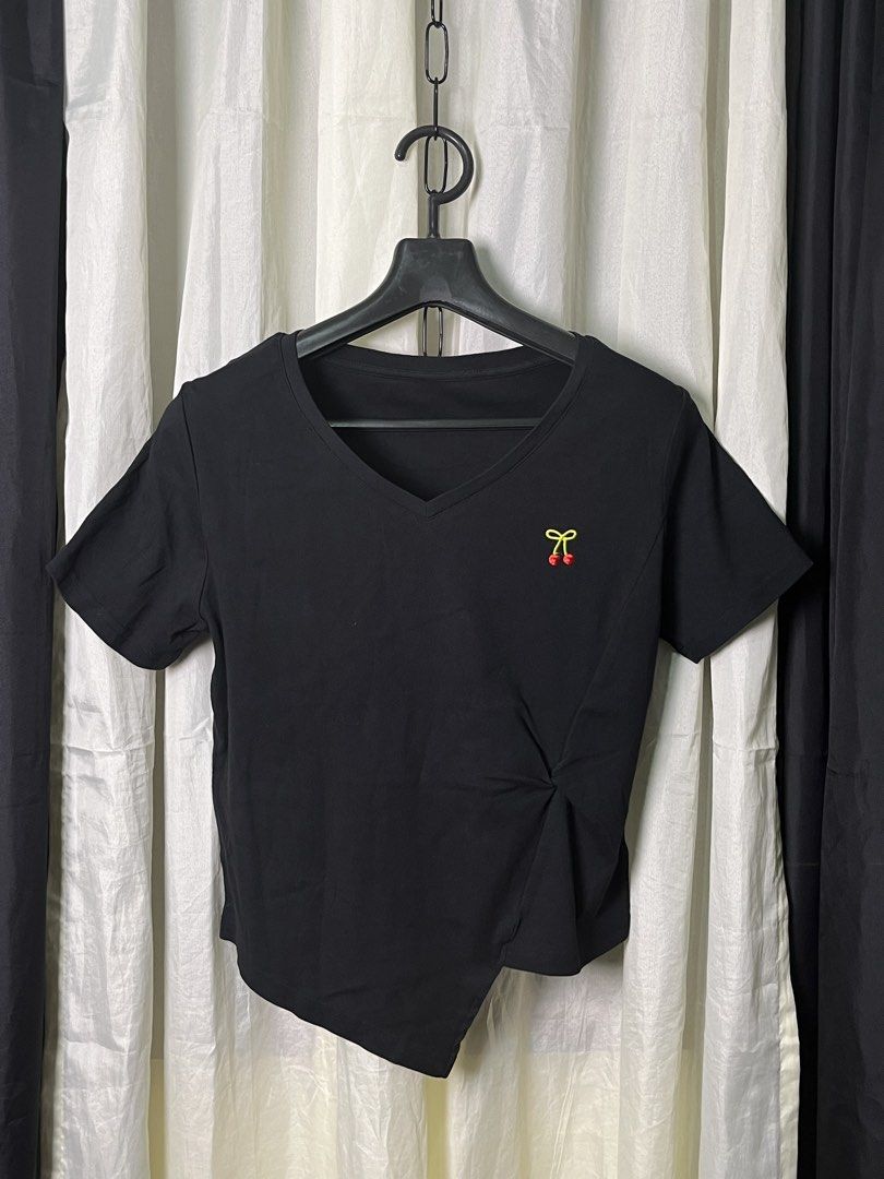mix shirt (Category: Announcements) located in Maddela. Submitted by rosieefashion (Listing ID 1468964028, Image 3). Description: ukay ukay❗️ size :Small-medium .