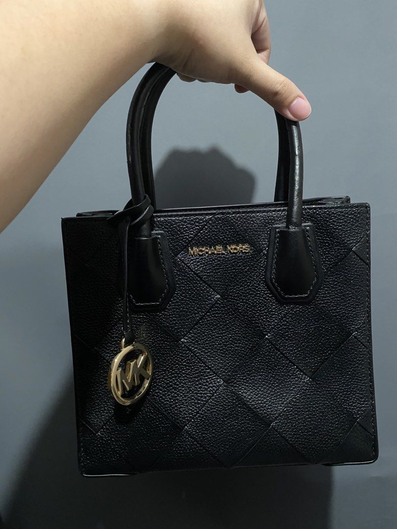 MK mercer (Category: Luxury Bags & Wallets) located in Batangas. Submitted by bagstolove2.0 (Listing ID 1469105654, Image 1). Description: No sling.