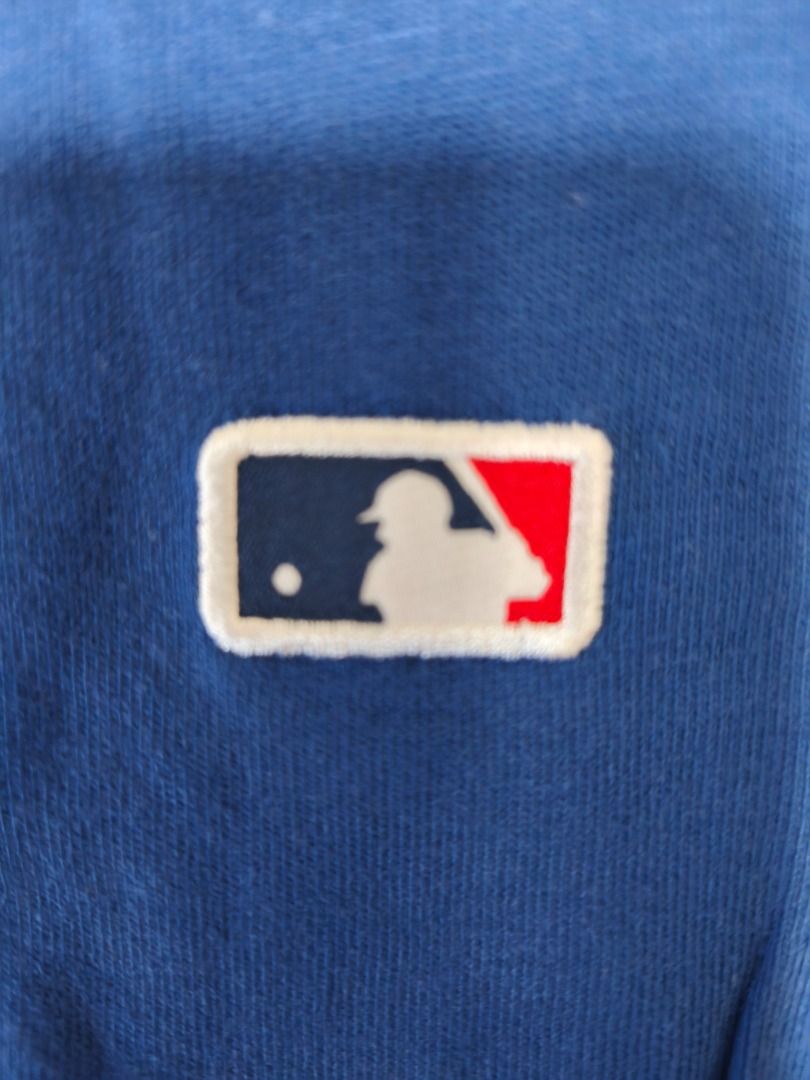 MLB Geniune Merchandise Fanatics, LA Dodgers, medium (Category: Tshirts & Polo Shirts ) located in Imus. Submitted by sellinthrift (Listing ID 1468988256, Image 2). Description: PRE-LOVED / DECLUTTERING SALE 🏷️ MLB Geniune Merchandise Fanatics, LA Dodgers Quick Details: • Size: Medium • Condition: 9/10 • Inclusions: T-shirt only • Issue/Notes: Pre-loved, very good condition, seldom used Price: ₱895+SF (Slightly negotiable for quick pickup) Pm fo