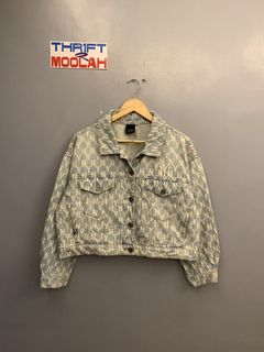 (Category: ) located in . Submitted by thrift2moolah (Listing ID 1468984016, Image 1). Description: .