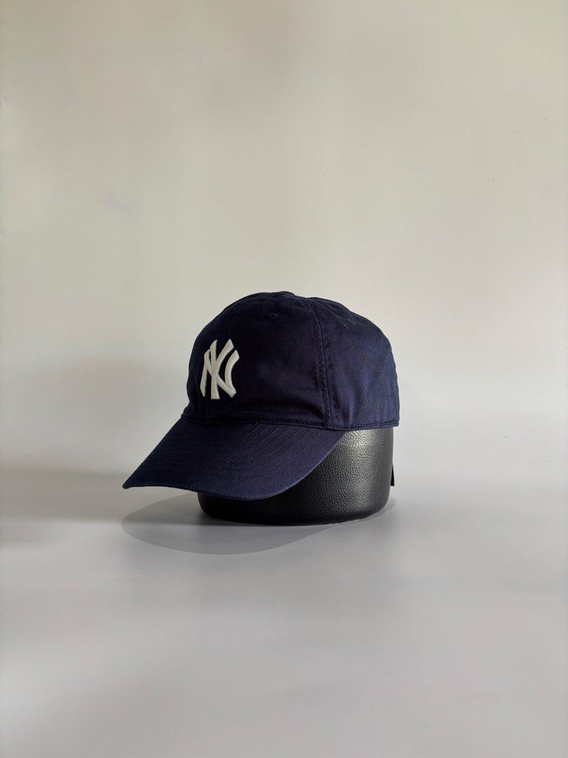MLB NY dadhat (Category: Caps & Hats) located in Malaybalay. Submitted by haulsome (Listing ID 1468998274, Image 2). Description: MLB NY dadhat -No flaws/ Like new -Features an embroidered big NY logo up front -Adult size, adjustable strap 450php, +sf.
