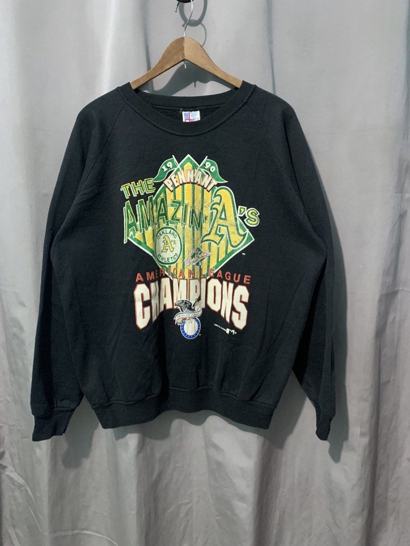MLB Vintage ( 1990) (Category: Activewear) located in Bayombong. Submitted by johnestrell315 (Listing ID 1469112296, Image 1). Description: .
