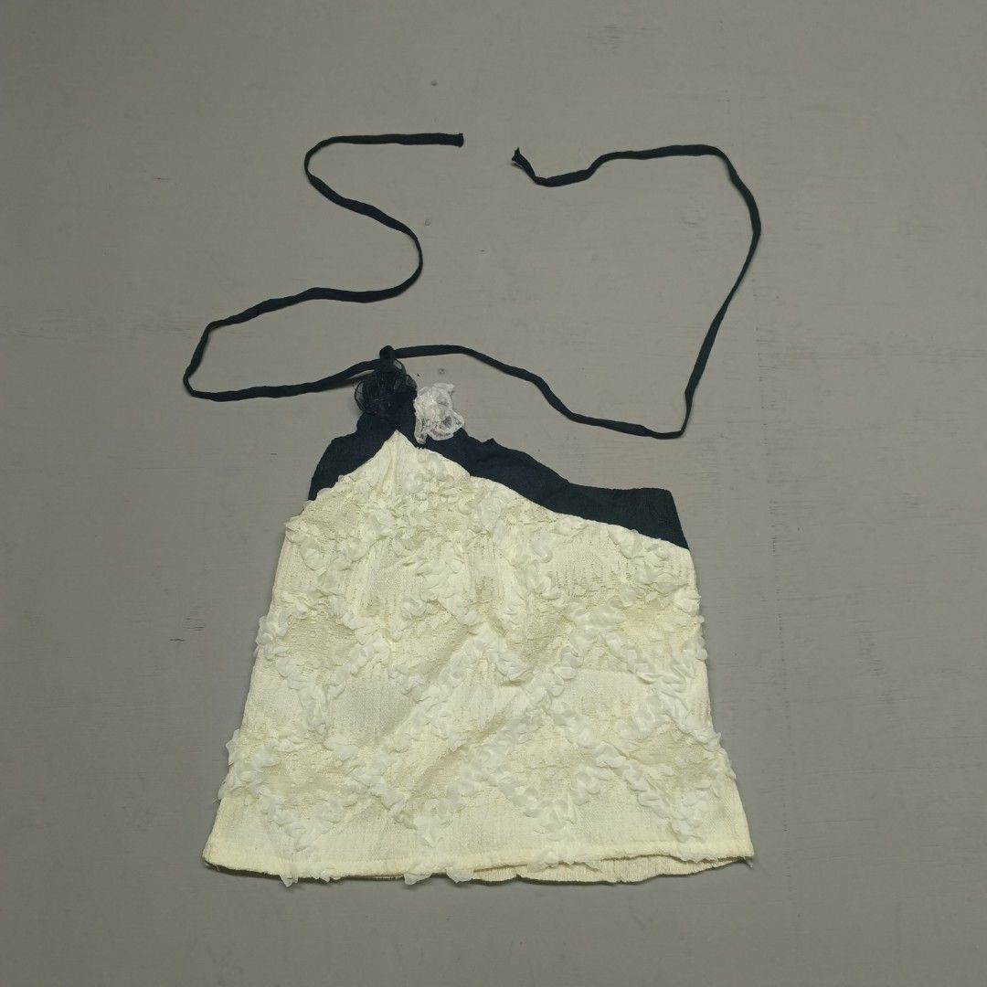 Modern textured Rosette Asymmetric Halter Tp (Category: Blouses) located in Pili. Submitted by jevin_ukay (Listing ID 1469031000, Image 1). Description: Width: 12 Length: 12 Good condition No Flaws Location Bicol.