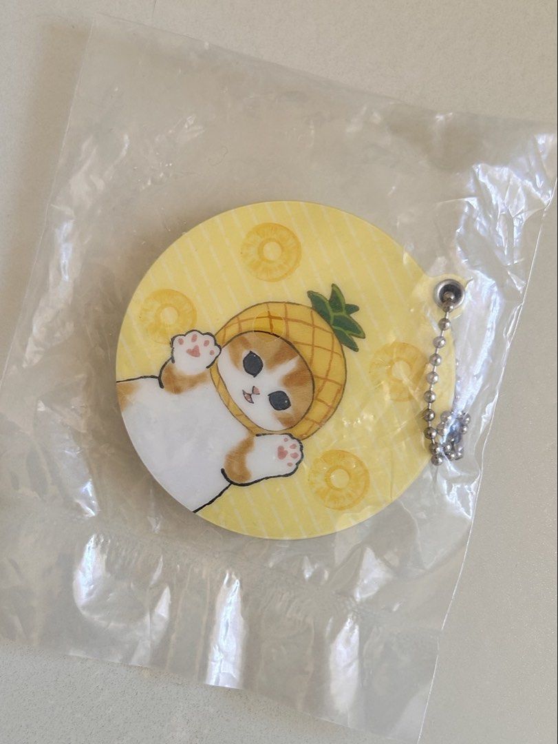 Mofusand Mini Mirror Keychain (Category: Makeup) located in Batangas. Submitted by han.jpg (Listing ID 1469121577, Image 2). Description: - brand new from Japan - official - onhand, ready to ship - pay as you mine - MOP: gcash, maribank - MOD: J&T (54 sf within luzon) - location: batangas.